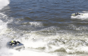 Mini Jet Boats - a race between two mini jet boats